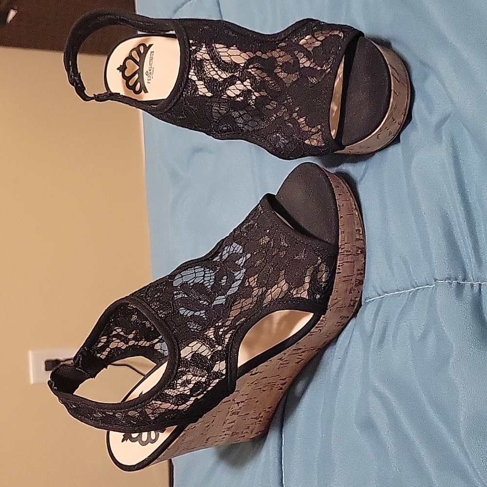 Fergalicious 7.5 black wedges